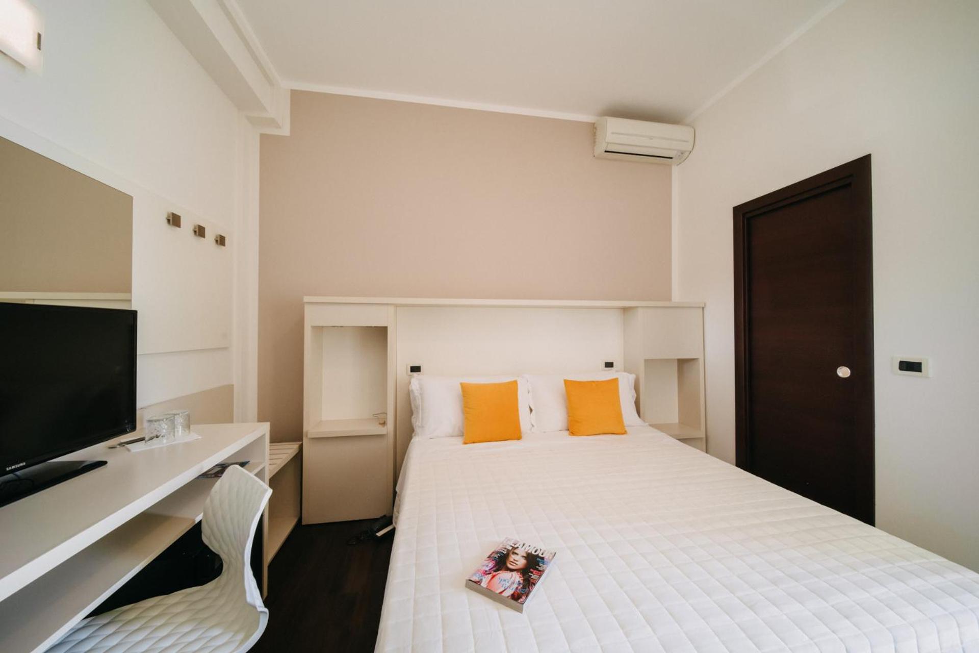 Hotel Lalla Beauty & Relax Cesenatico Extérieur photo