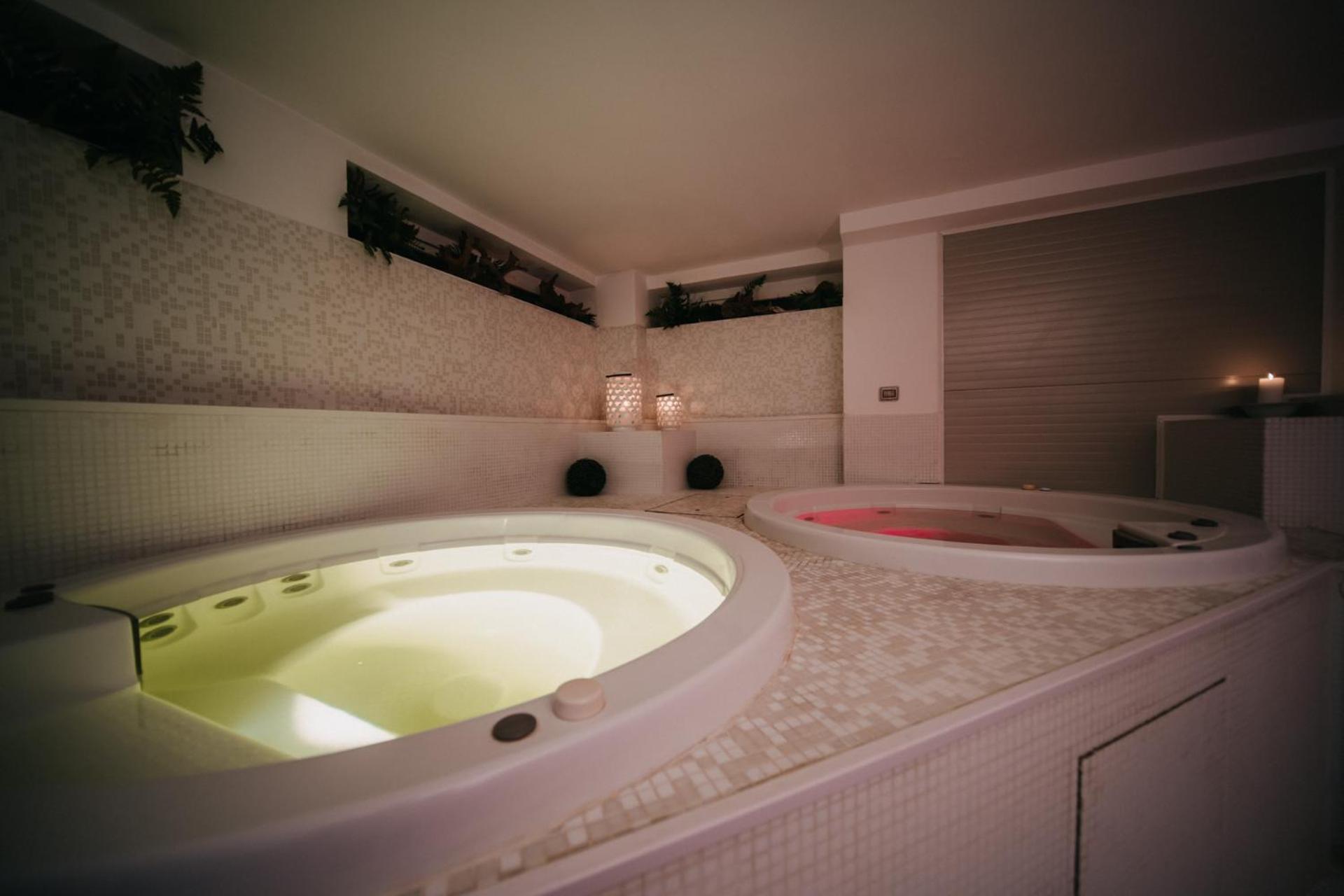 Hotel Lalla Beauty & Relax Cesenatico Extérieur photo