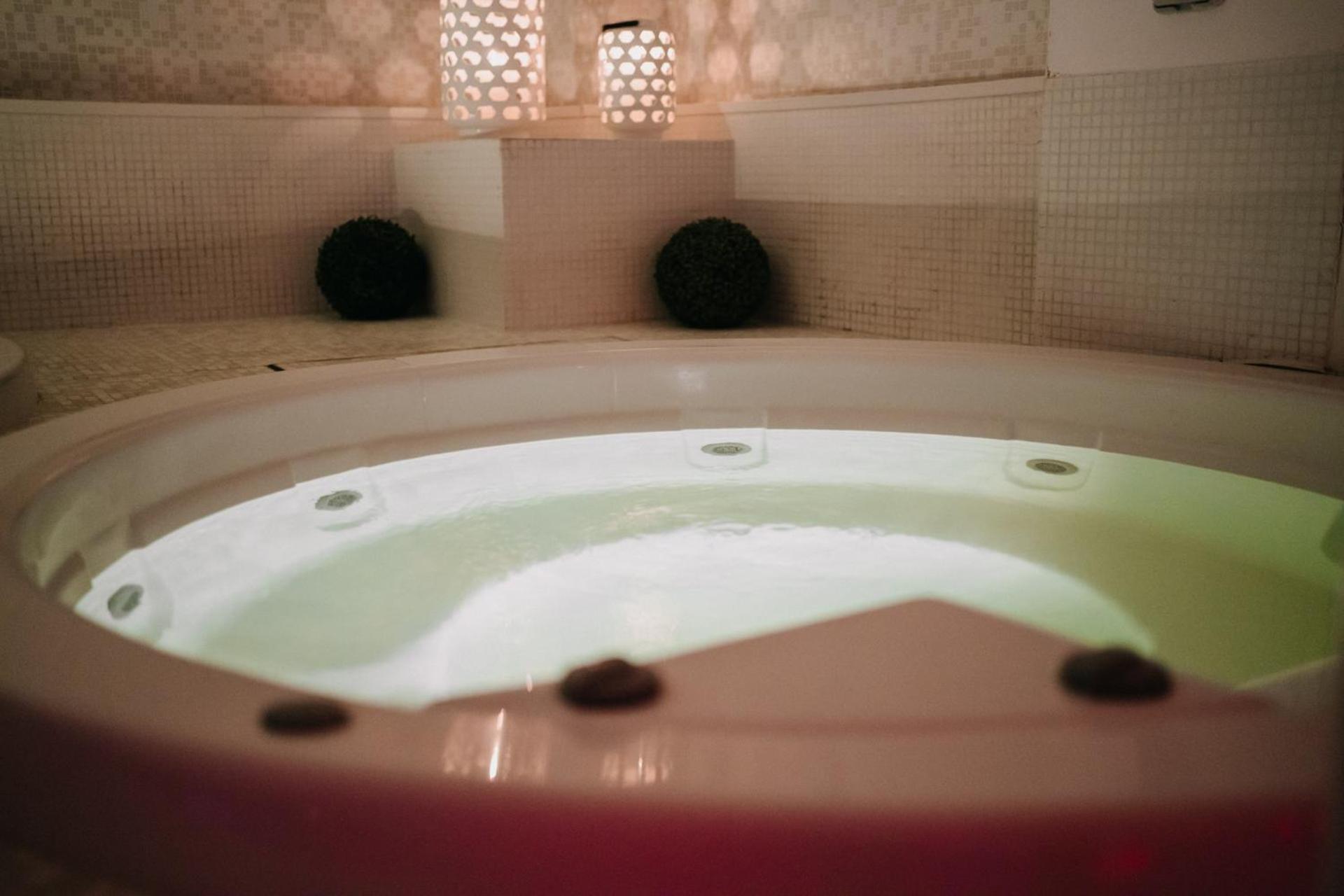 Hotel Lalla Beauty & Relax Cesenatico Extérieur photo