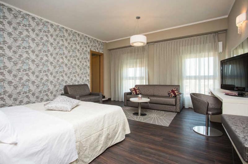 Hotel Lalla Beauty & Relax Cesenatico Extérieur photo